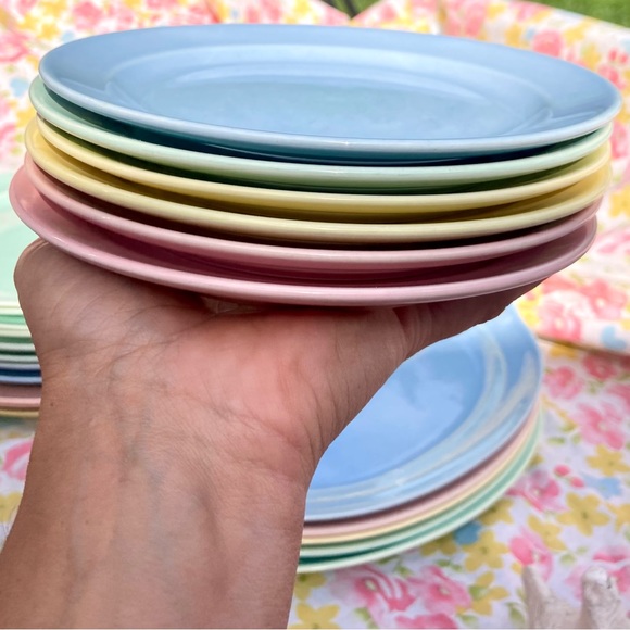 LuRay Pastels giant 39 piece lot serving platters dinner plates small plates - Picture 7 of 10
